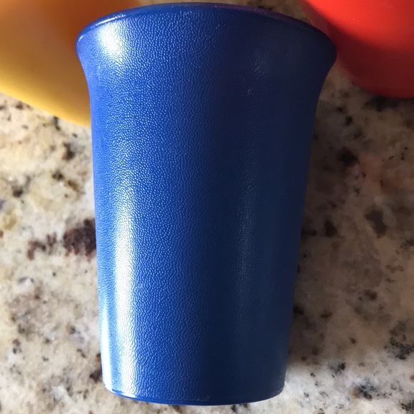 Set of 4 Vintage Tupperware Bell Tumbler Cups Primary Colours - Picture 13 of 15